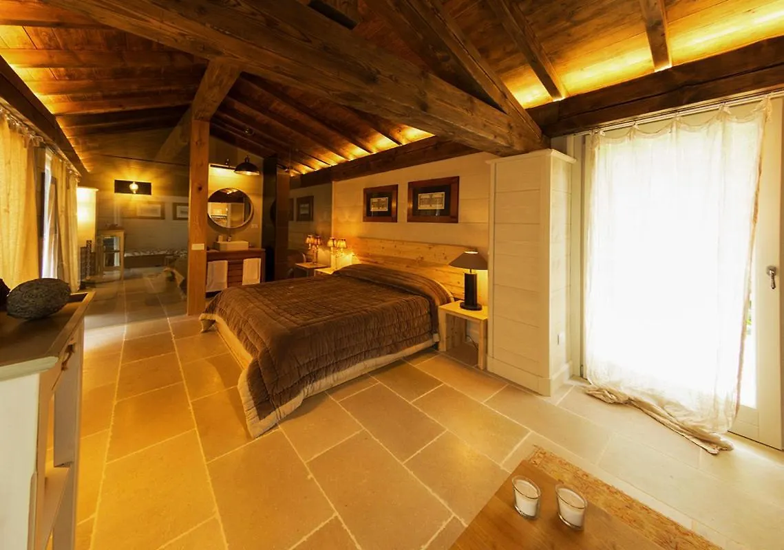 Colletto Agribiorelais Villongo SantʼAlessandro 0*,  Italien